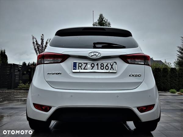 Hyundai ix20 1.6 BlueDrive Comfort - 4