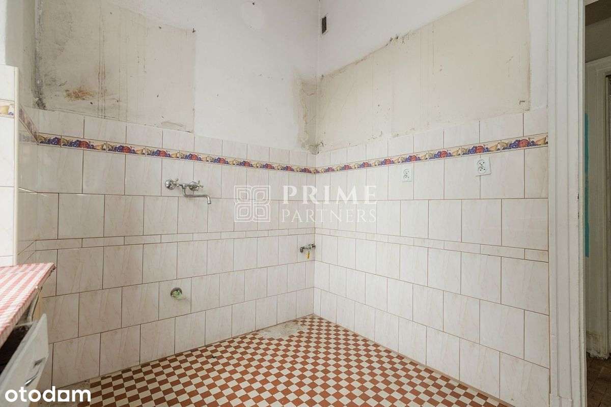 Mieszkanie z potencjałem w samym Centrum-11