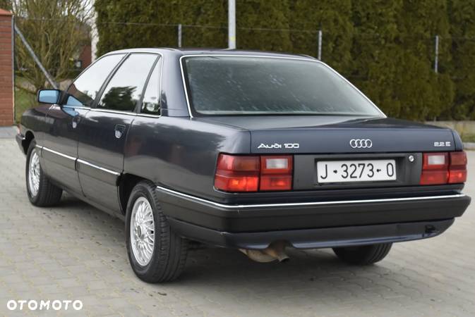 Audi 100 Avant 2.2 E - 4