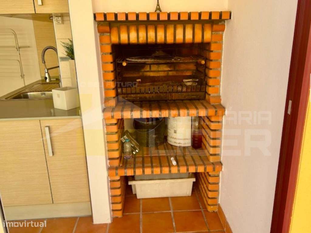 Moradia Isolada com área bruta de construção de 309,92 m² em Casais... - Grande imagem: 5/28