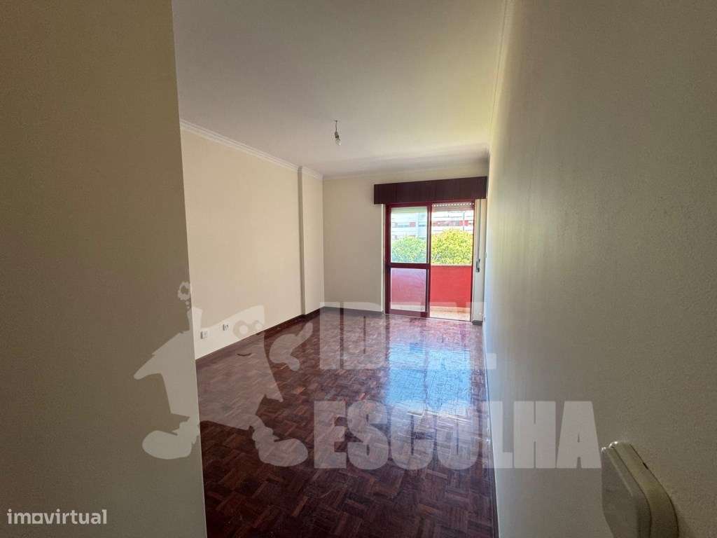 T2 ALGUEIRAO MEM MARTINS-14
