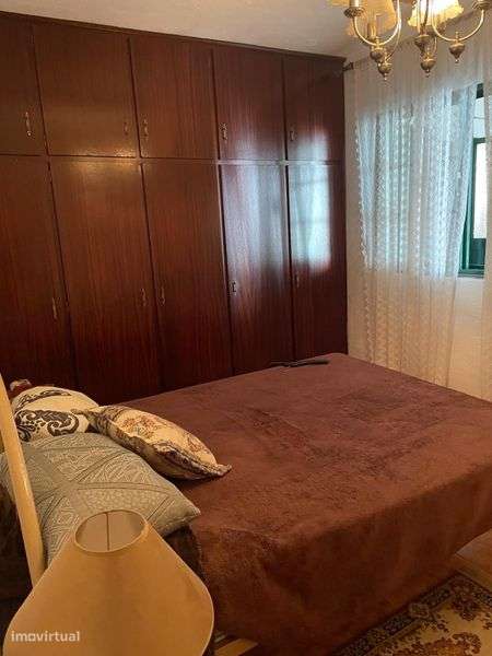 Moradia com quintal grande - Grande imagem: 5/8