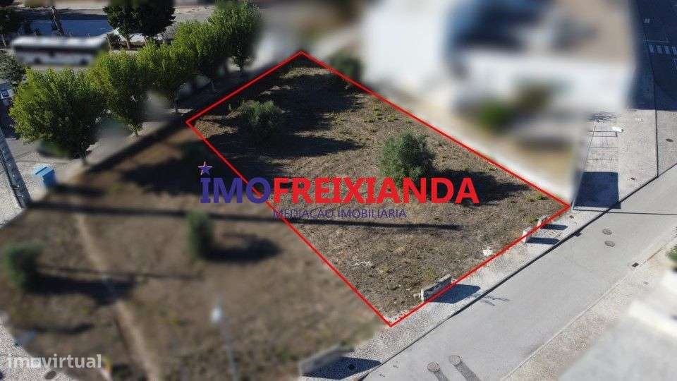 Lote para prédio em Freixianda - Grande imagem: 4/5