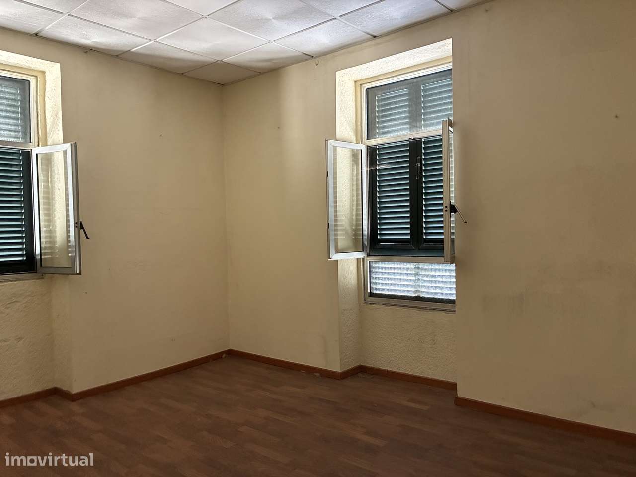 Moradia T3 com jardim em Oliveira de Azeméis-5