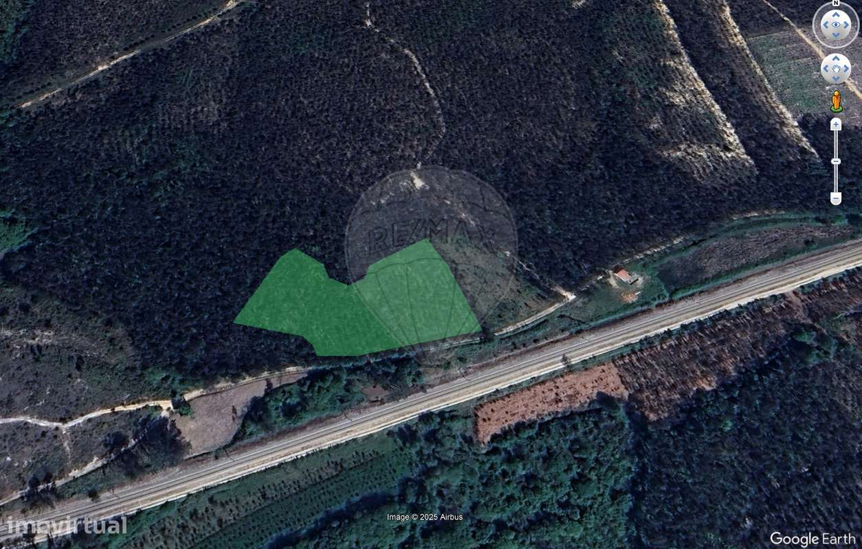 Terreno  para venda - Grande imagem: 2/5