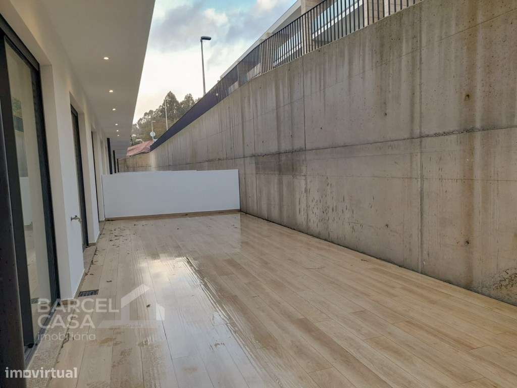 Apartamento T3 Novo, c/ garagem fechada em Airó - Barcelos-9