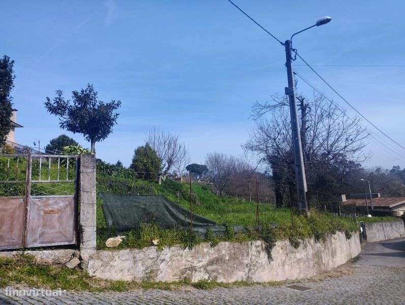 Vendo terreno com possibilidade de construção - Grande imagem: 4/5