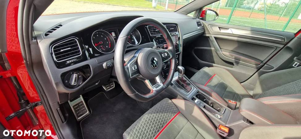 Volkswagen Golf GTI (BlueMotion Technology) DSG - 19