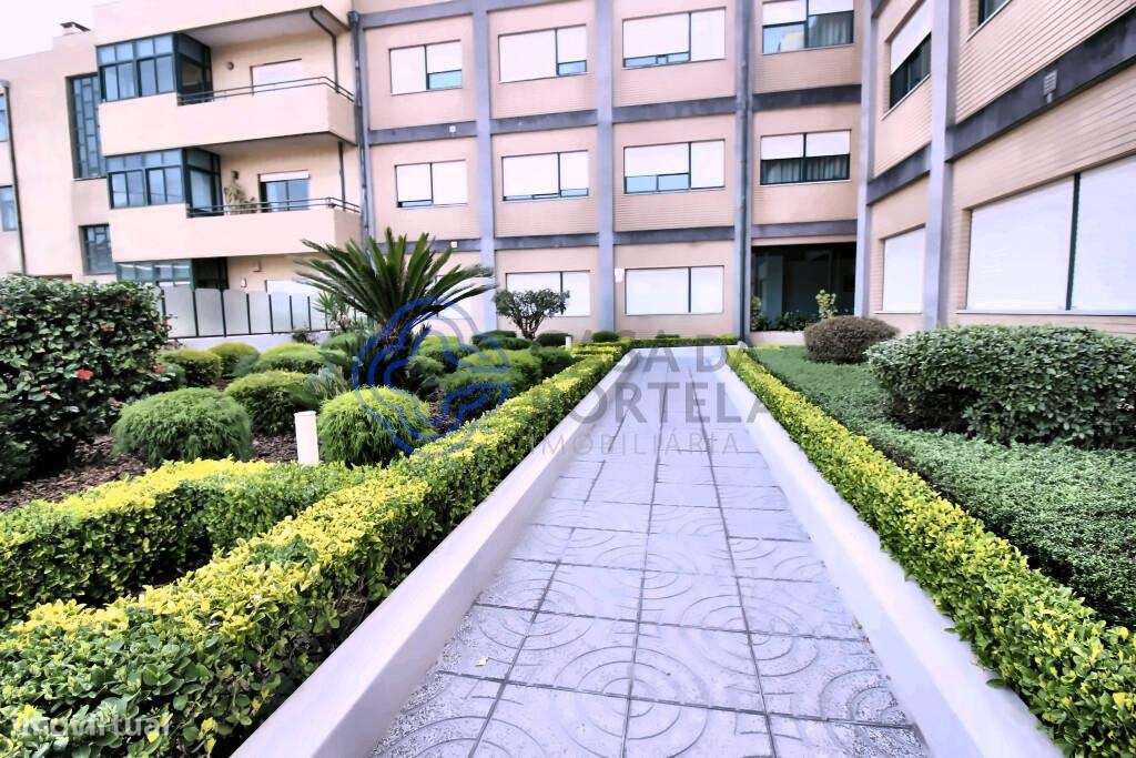 Apartamento T2 com Lugar de Garagem | Folgosa – Maia-19