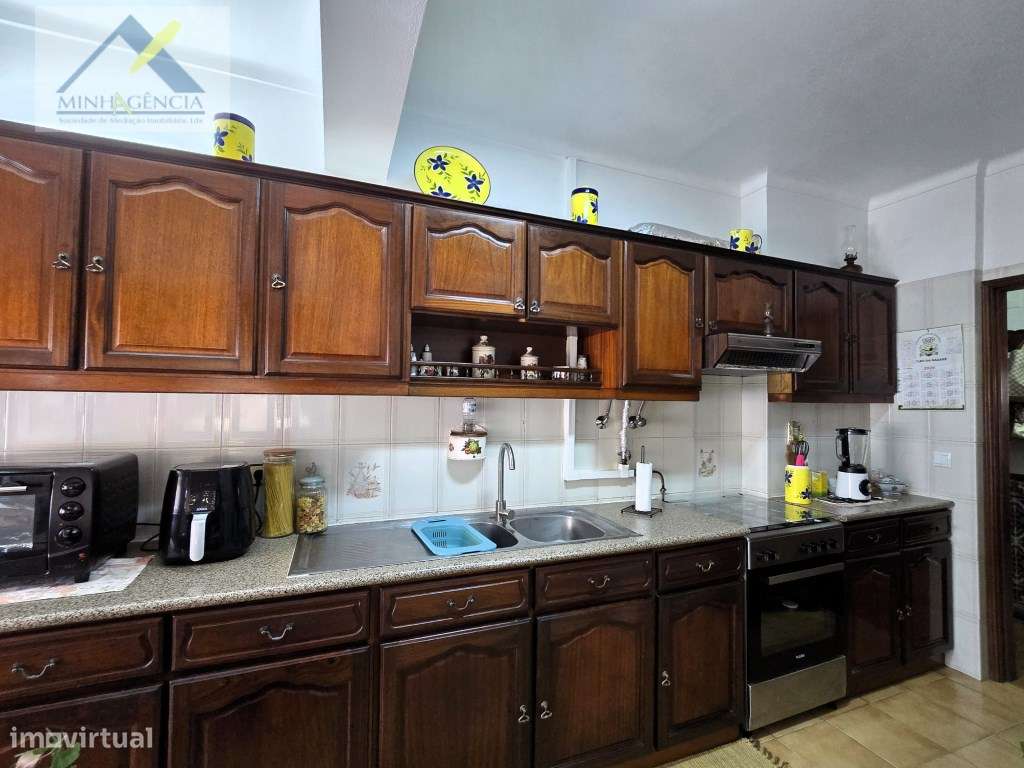 Apartamento T3 junto ao Bairro do Peixe Frito em Setúbal-5
