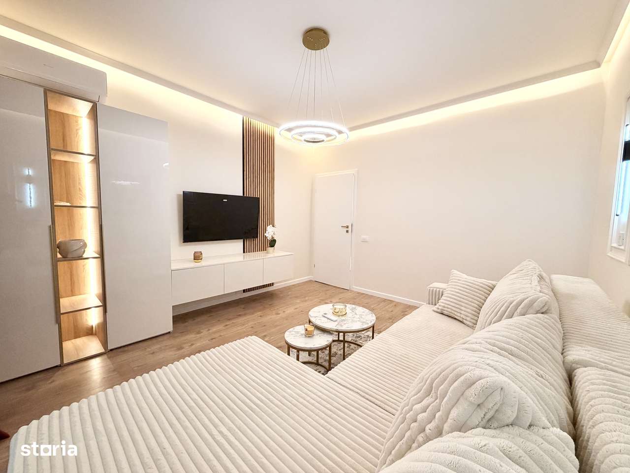 Garsonieră mobilată PREMIUM Exigent Plaza Residence Faza 5 Lujerului P - Imagine principală: 3/11