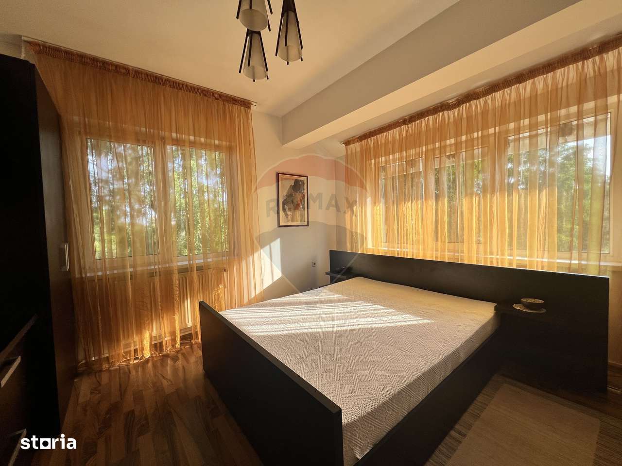 Casă spațioasă și versatilă în Păsărea (Brănești)-17