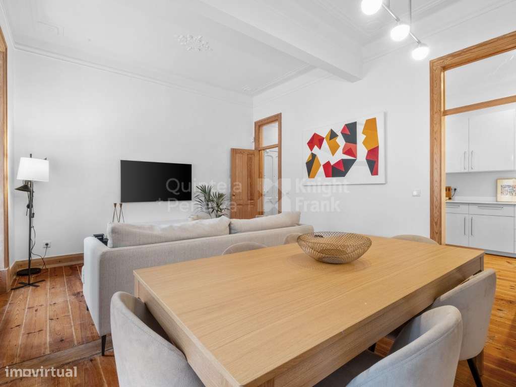 Apartamento T3+1 renovado muito próximo da Alameda Afonso Henriques - Grande imagem: 5/25