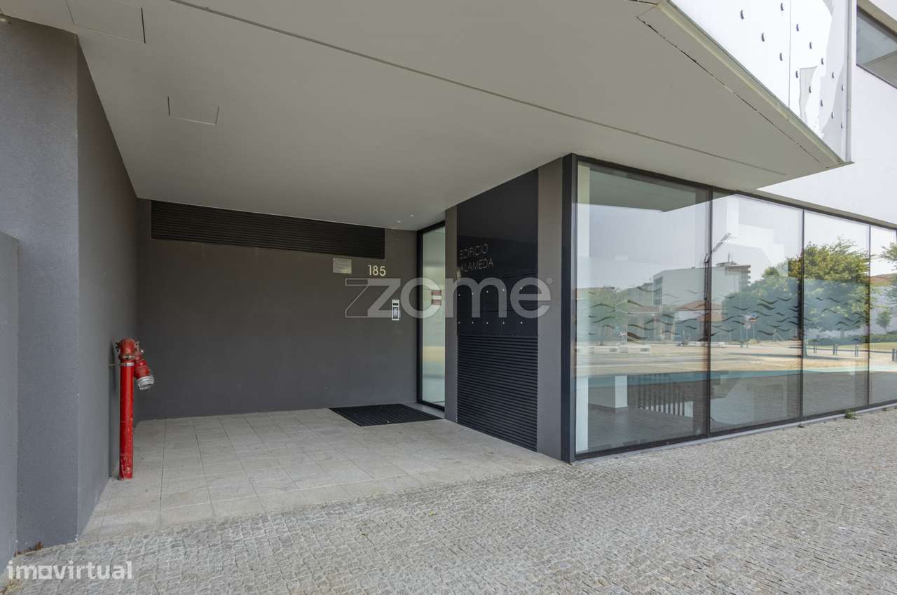 Apartamento T4 Duplex Novo no Prestigiado Edifício Alameda-41
