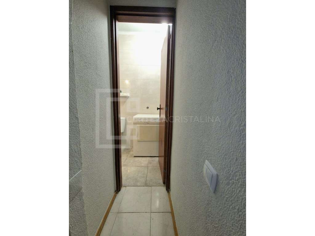 Apartamento T1 Mobilado no Centro de Setúbal-5
