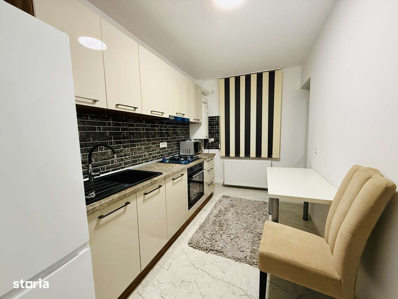 Valea Lupului - Str. Soarelui - 2 cam 55mp - mobilat și utilat nou - Imagine principală: 5/12