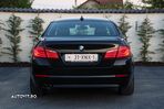 BMW Seria 5 520d Sport-Aut. - 2