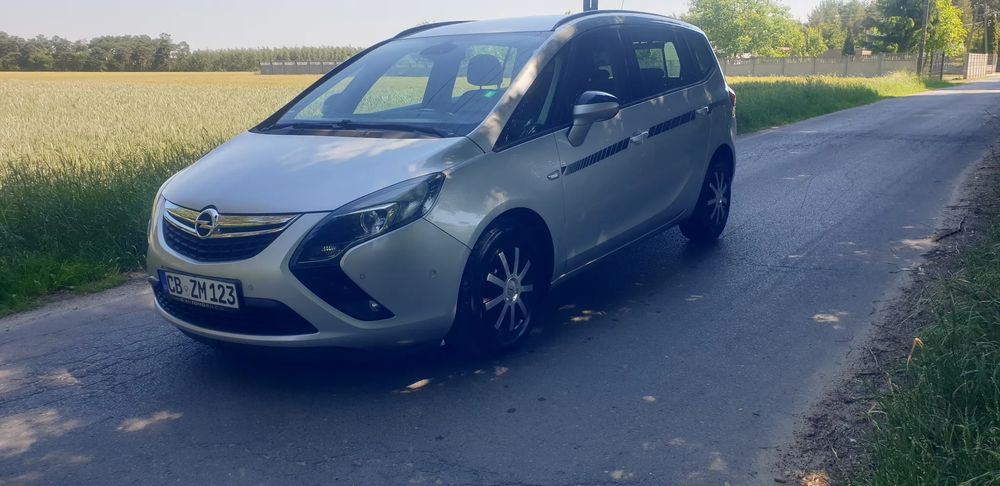 Opel Zafira C Tourer 1.4 Turbo Active 2011