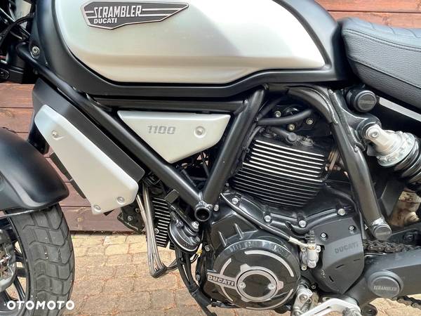 Ducati Scrambler - 12