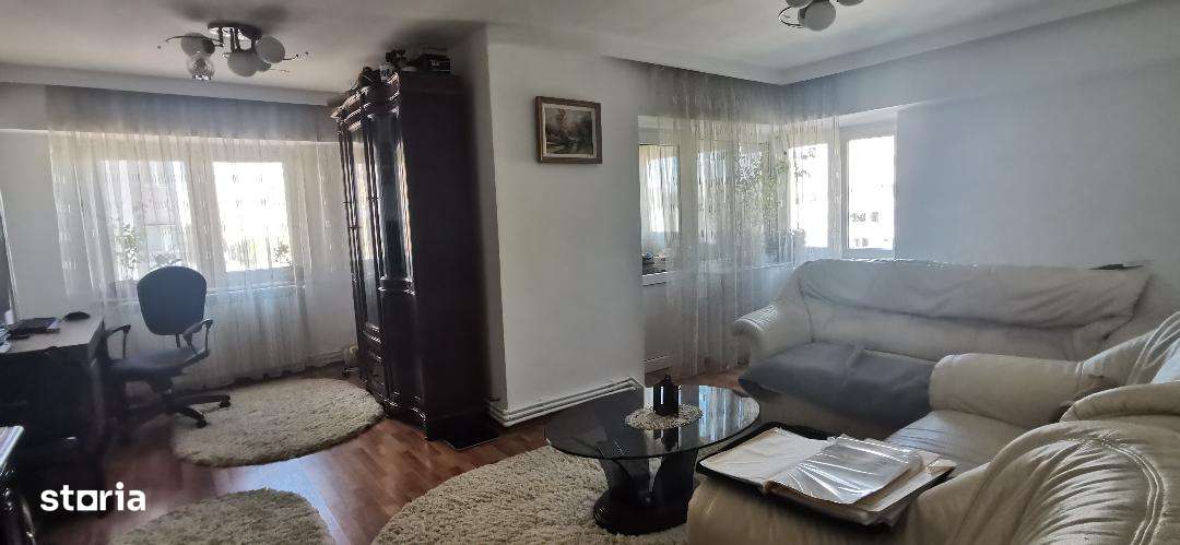 3 camere decomandat, 73mp util, Calea Obcinilor-2