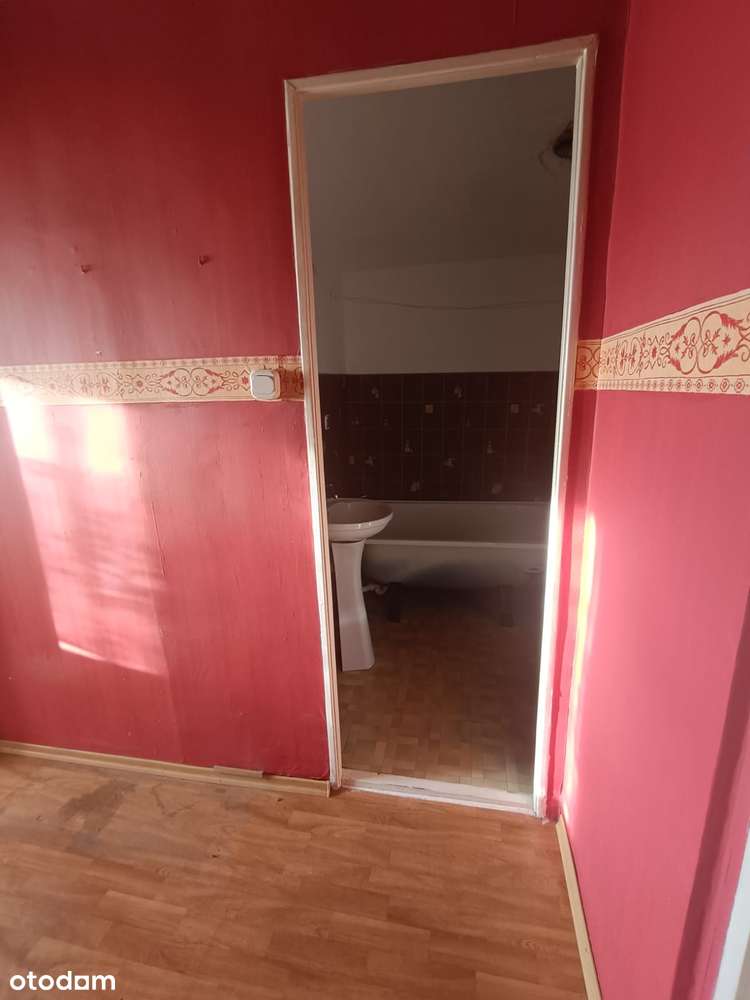 3-pokojowe mieszkanie na poddaszu w pięknej okolicy-8