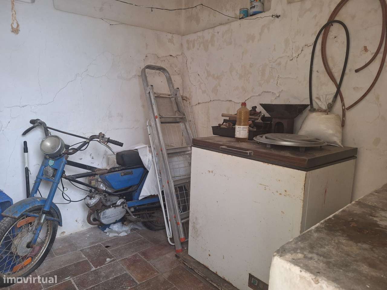Moradia t2 na Vila de São Brás de Alportel-6