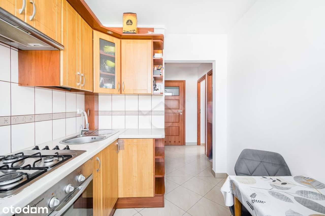 Dwupokojowe mieszkanie z balkonem i osobną kuchnią-6