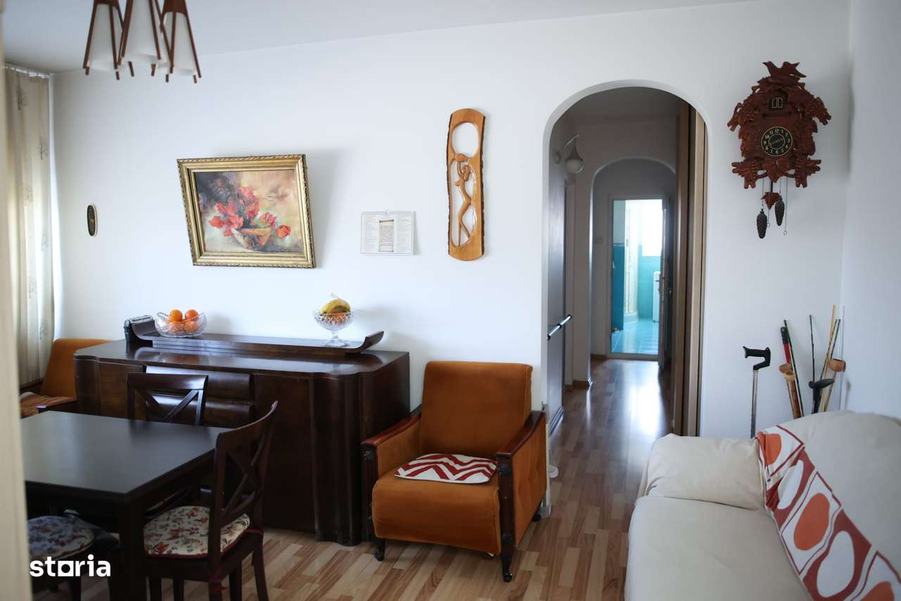 Apartament 4 camere etaj 2 zona centru vechi - Casa de Cultura-0