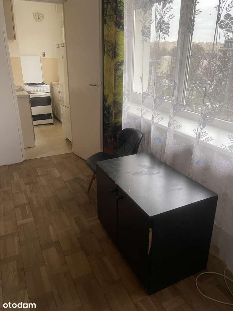 Sprzedam mieszkanie 2-pok-37,5m-do remontu, IVp, balkon, widna kuchnia-8