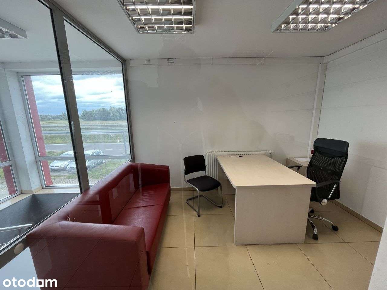 Magazyn 90m2 z biurem 10m2 - Pełny obrazek: 5/5