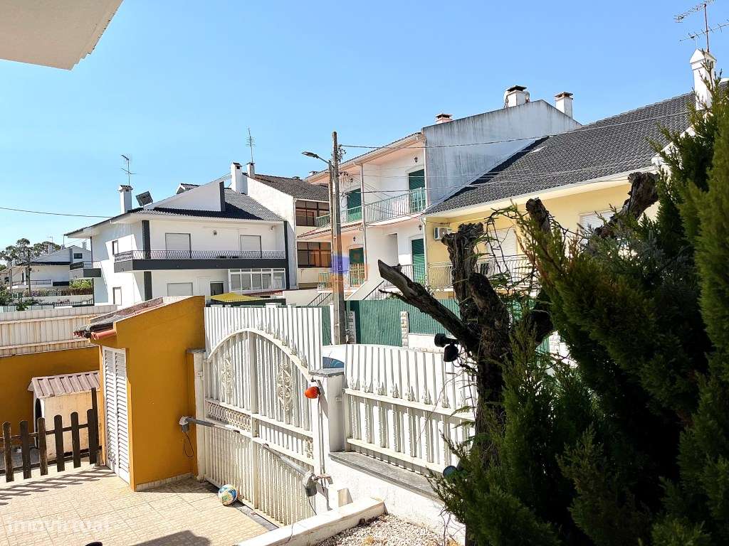 Moradia T3 Geminada em Vale de Milhaços - Conforto, Espaço e Locali...-29