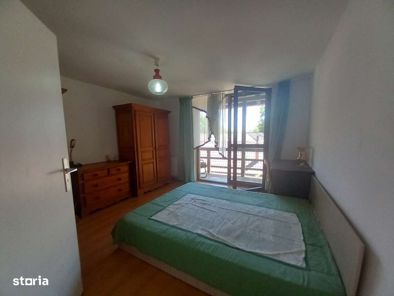 De vânzare pe str. Valea Roșie o casa superba !-5