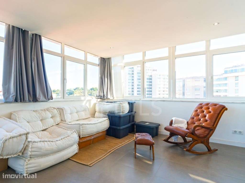 Apartamento T2 com terraço e arrecadação no Areeiro, Alvalade - Grande imagem: 4/29