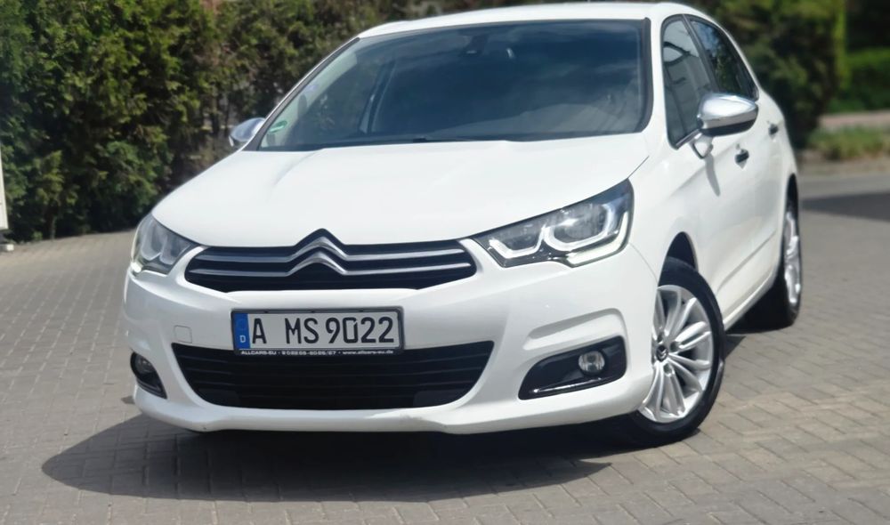 Citroën C4 II PureTech e-THP 130 Exclusive 2015