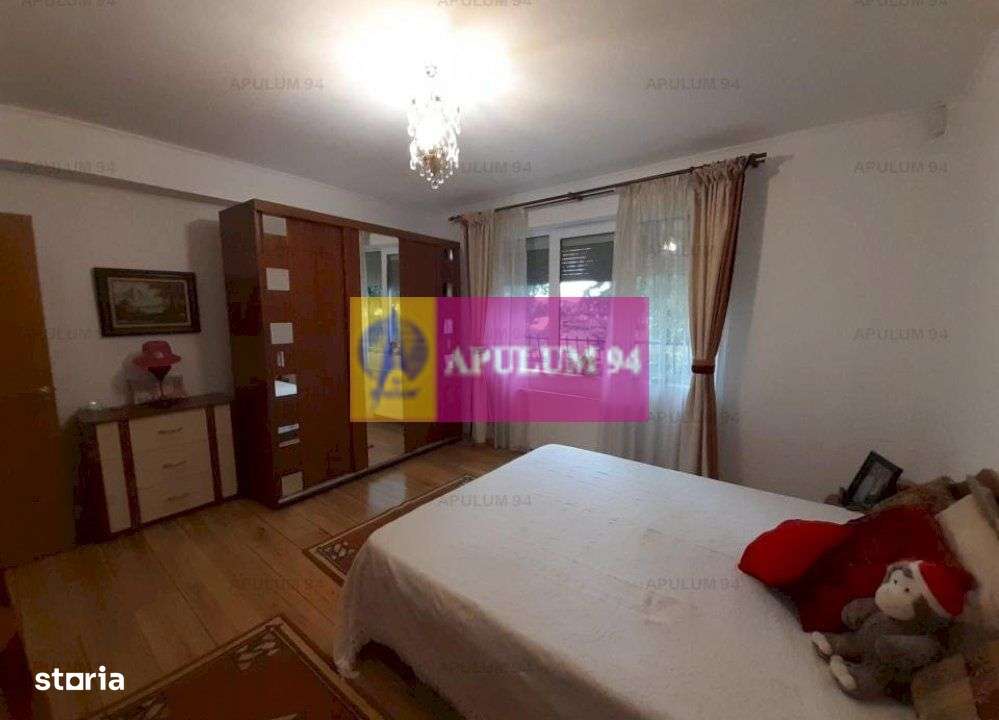 Vilă spațioasă și bine construită lângă București - Imagine principală: 2/20
