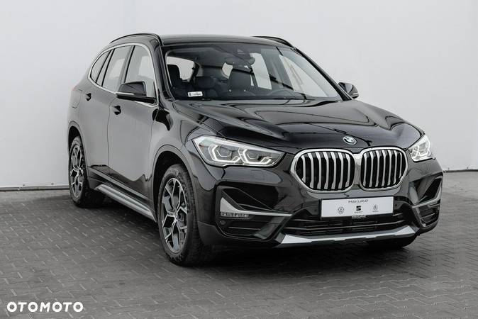 BMW X1 xDrive18d xLine - 3