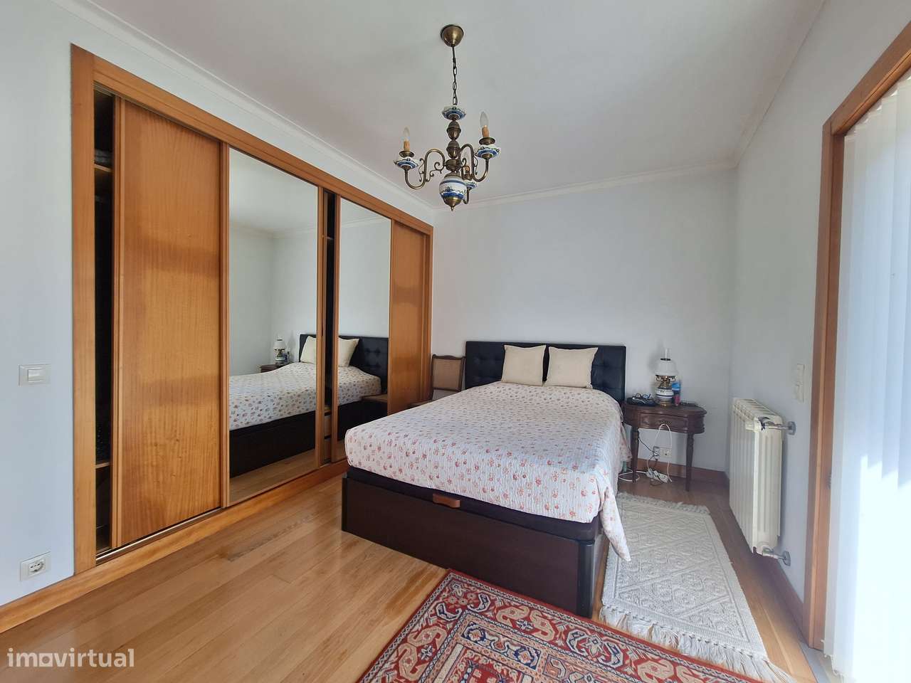 Moradia V3 com design único em Vila Nova de Anha.-17