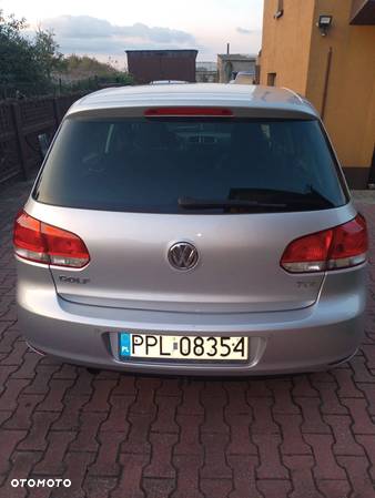 Volkswagen Golf - 4