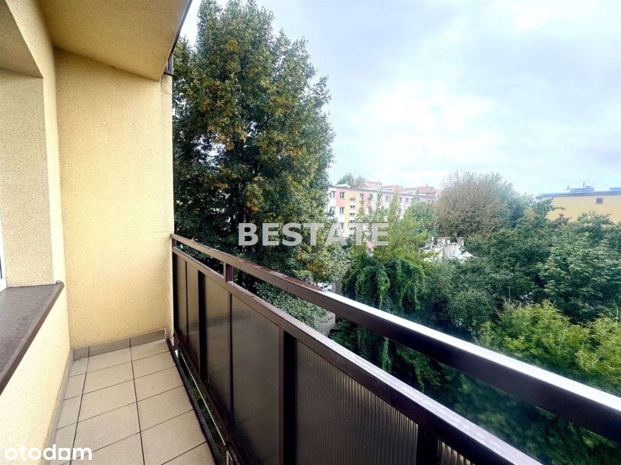 Przytulne,2 pokoje z balkonem, świetna lokalizacja-6