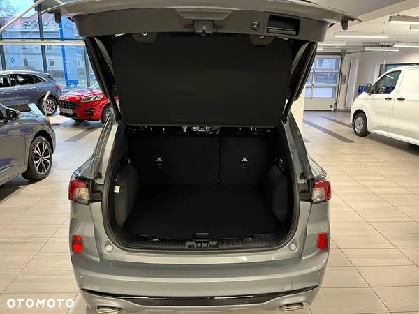 Ford Kuga 2.5 PHEV FWD ST-Line X - 17