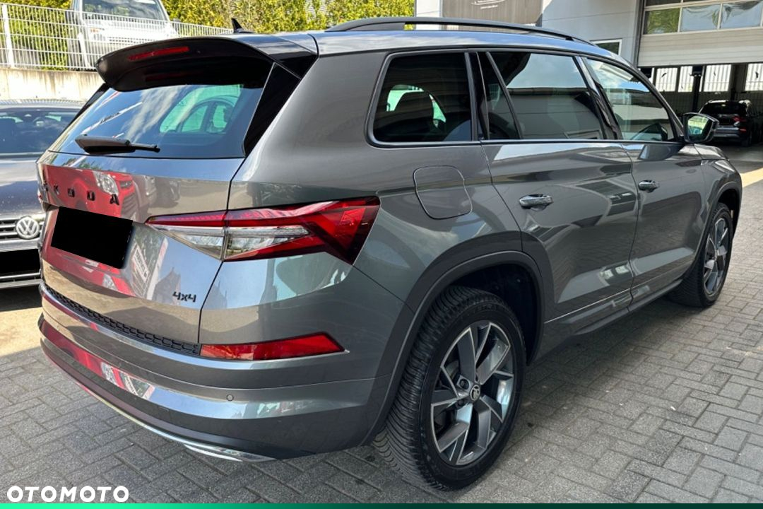 Skoda Kodiaq 2.0 TDI 4x4 Sportline DSG - 4