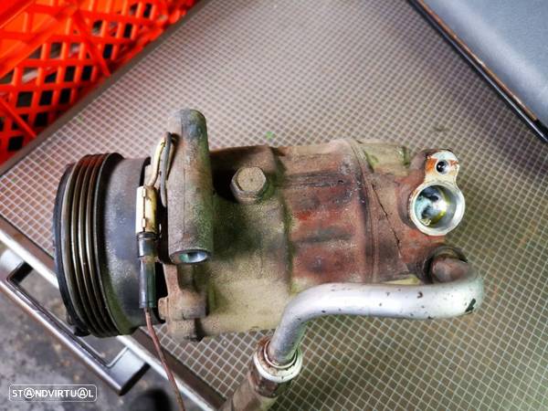 RENAULT CLIO 2002 1.2 COMPRESSOR DE A.C AC011 - 4