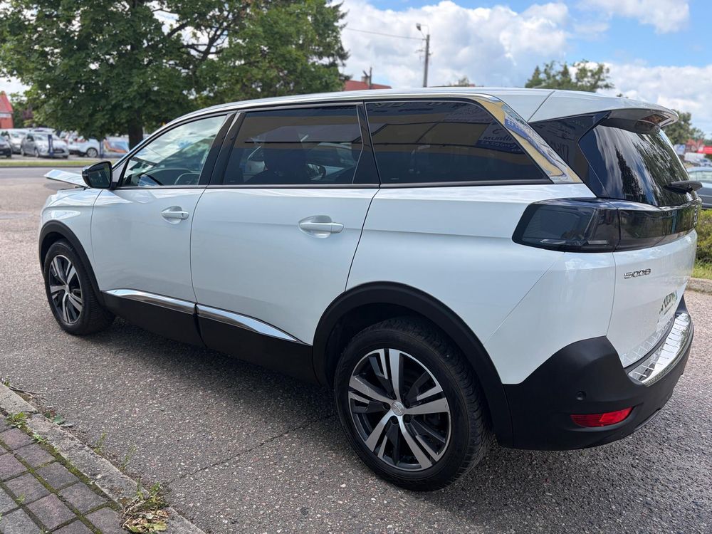 Peugeot 5008 II (2017-) 2022