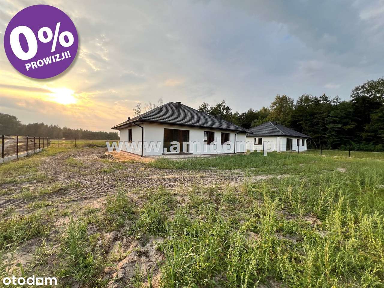 Komfortowy,parterowy dom położony na dużej działc-6