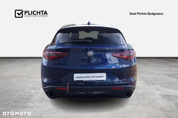 Alfa Romeo Stelvio 2.0 Turbo Sprint Q4 - 4