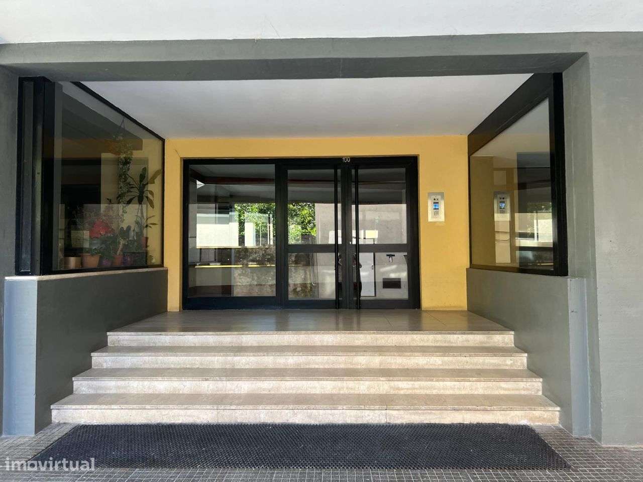 Arrendamento t3 Av Mouzinho de Albuquerque - Grande imagem: 4/26