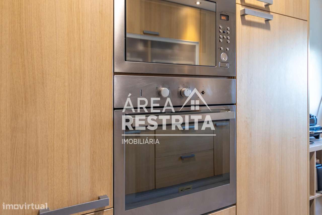 Apartamento T3 Premium no Barreiro com vista para o Rio-43