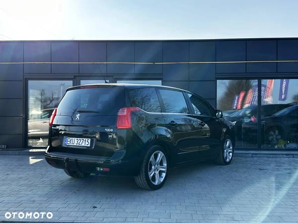 Peugeot 5008 1.6 Active 7os - 17