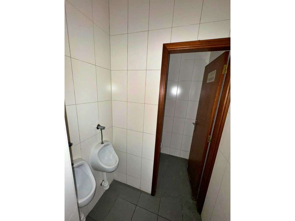 Oportunidade de negócio no coração de V. N. de Gaia-4