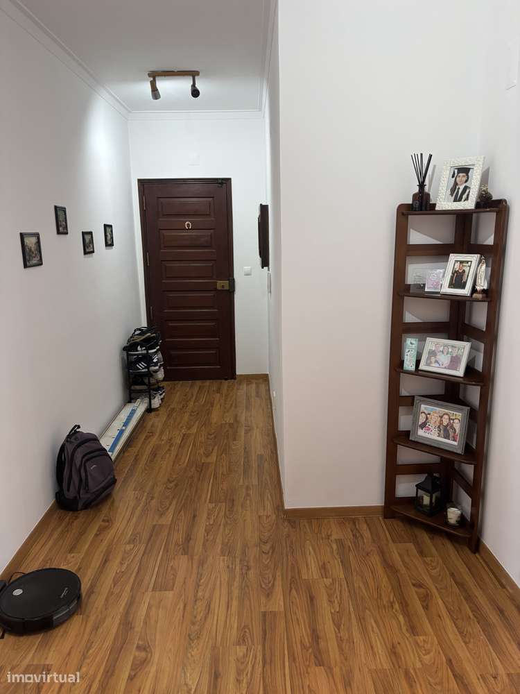Apartamento T4 à venda no centro do Montijo-20